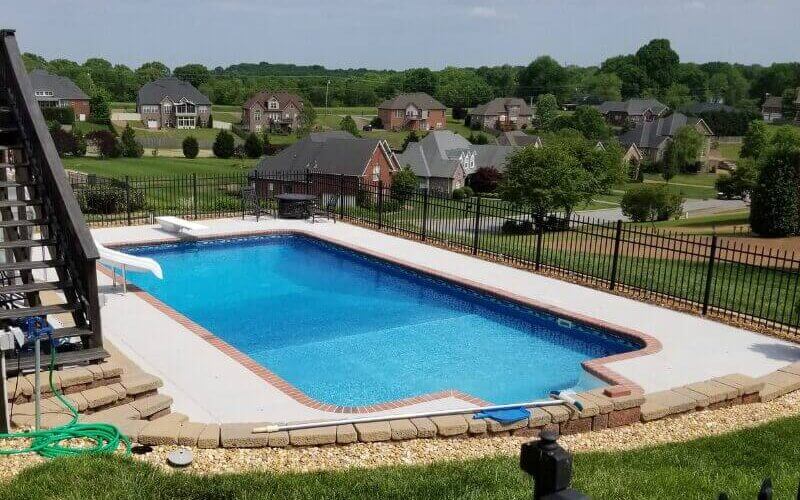 Liner pool with modern design in a Tennessee backyard oasis